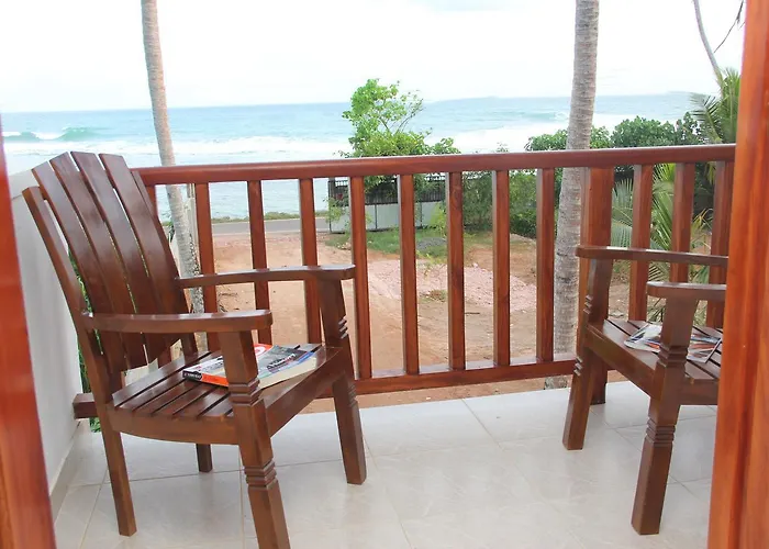 Savenrose Beach Villa