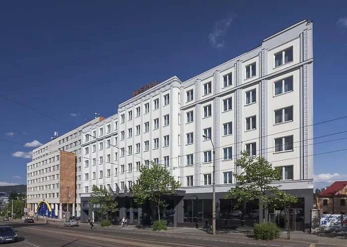 Pytloun Imperial Design Suites