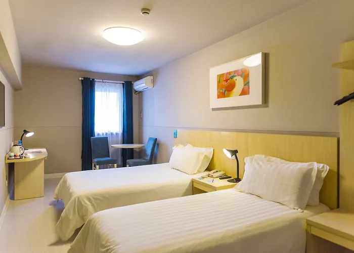 Jinjiang Inn Select Weihai South Haibin Road Haishang Park