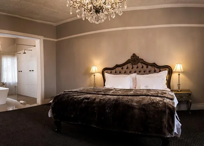 The Kingsman Boutique Hotel