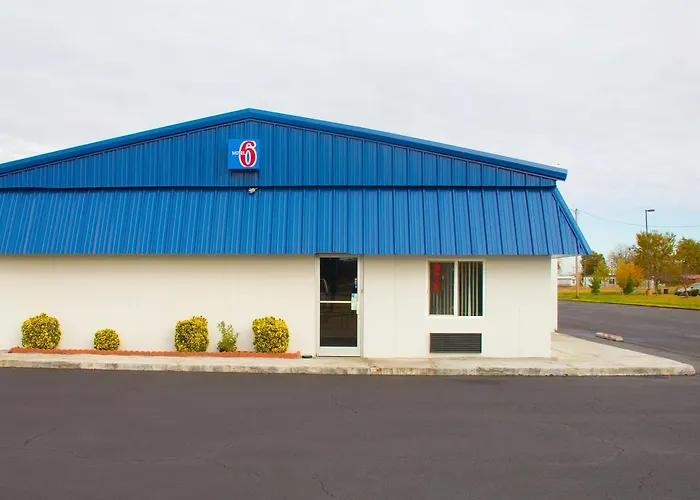 Motel 6-Sikeston, Mo