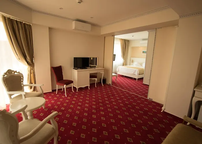 Msr Port Hotel