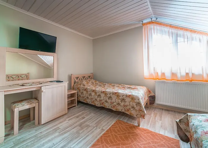 Hotel And Restaurant Velure