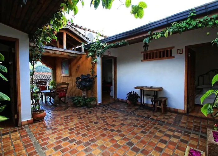 Hotel Plaza Yat Balam