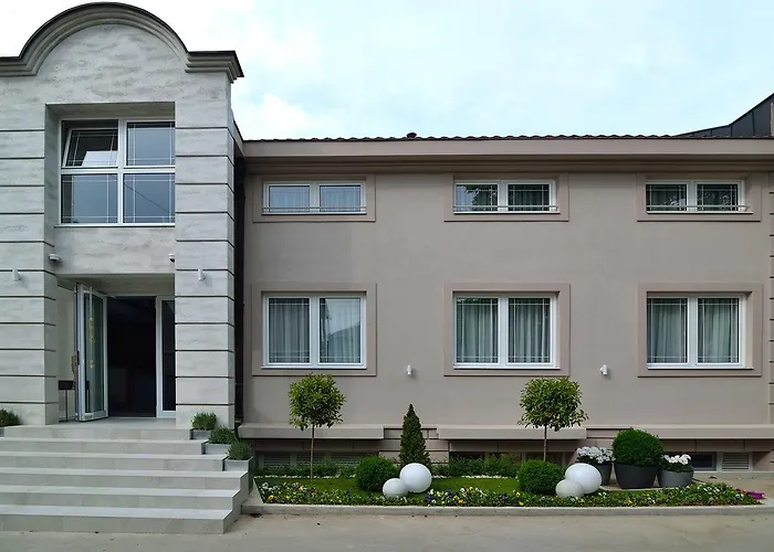 Garni Hotel D10