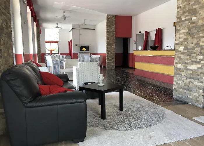 Hotel Monique