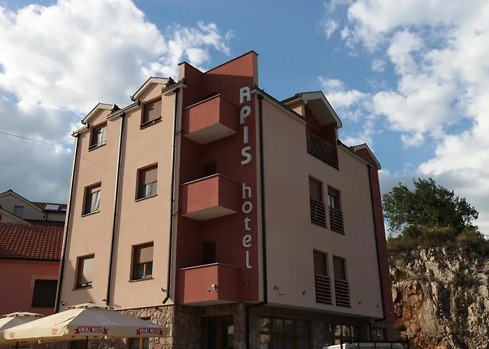 Apis Hotel