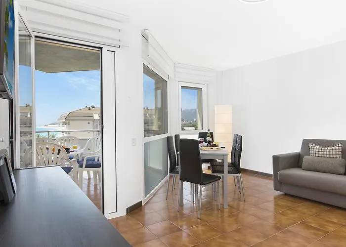 Santa Susanna Skyline Apartment
