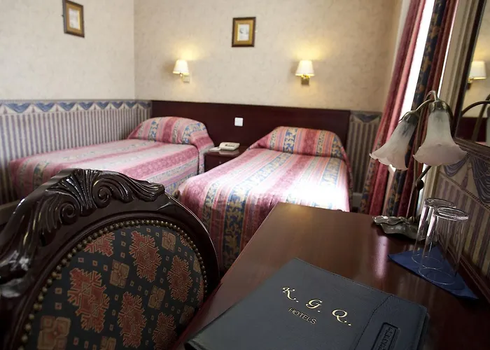 The Queens Hotel