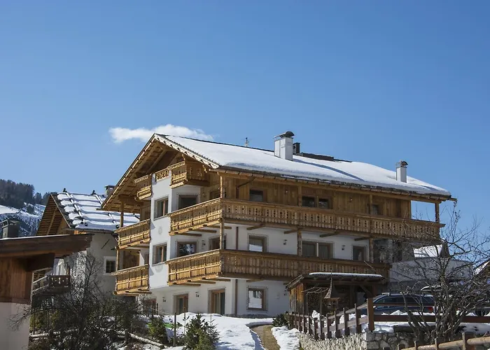 Apartments Edera