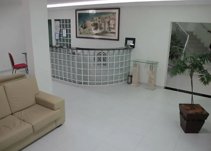Hotel Piramide