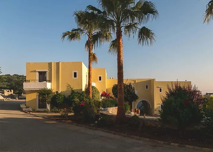 Langley Resort Almirida Bay