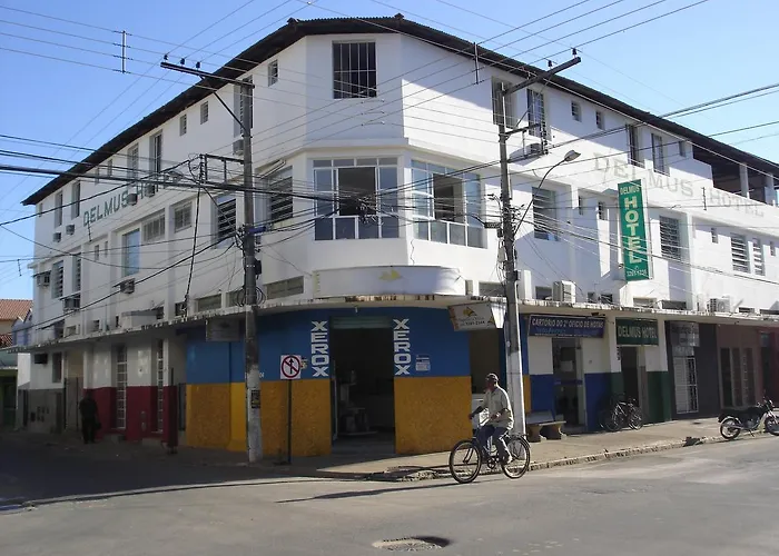 Delmus Hotel