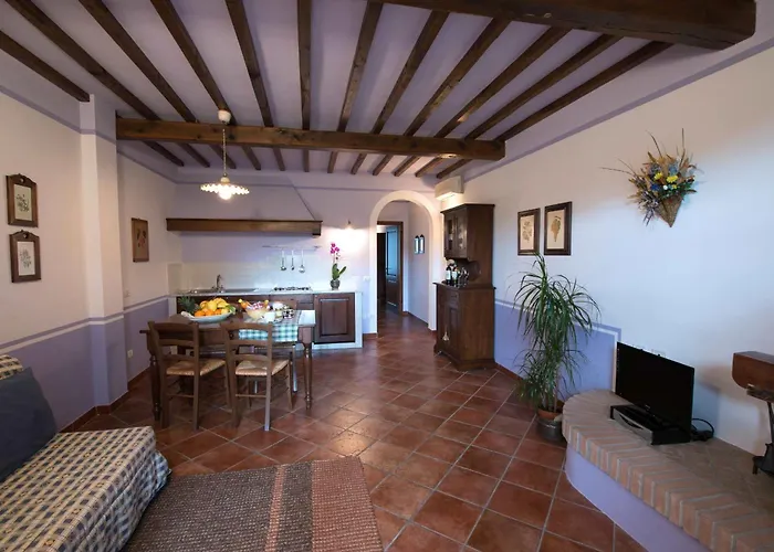 Casa Lari