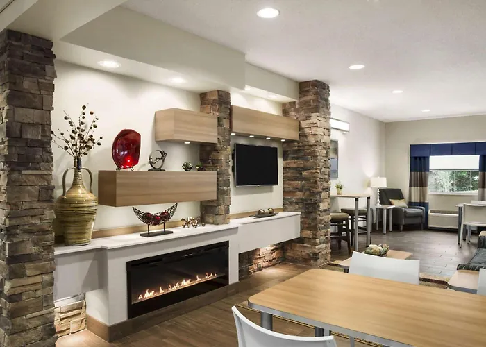 Microtel Inn & Suites By Wyndham