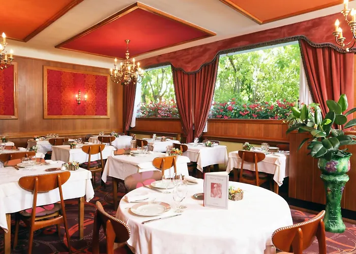 Hotel D'Etigny