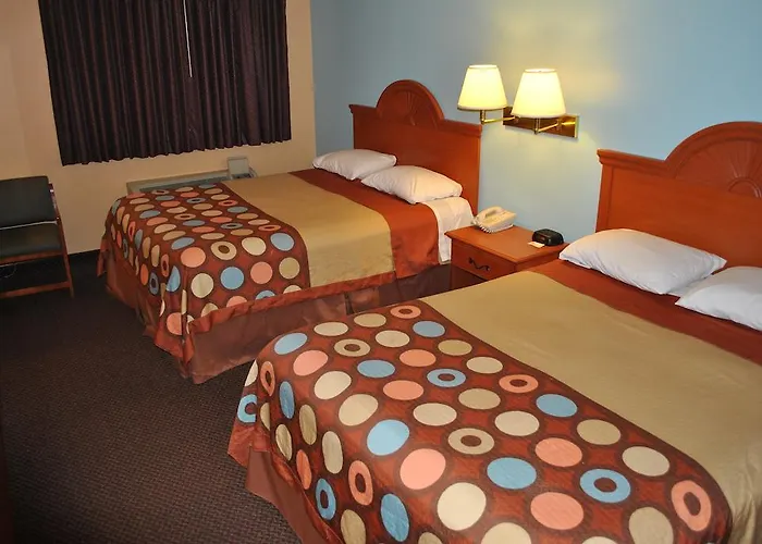 Super 8 By Wyndham Shipshewana