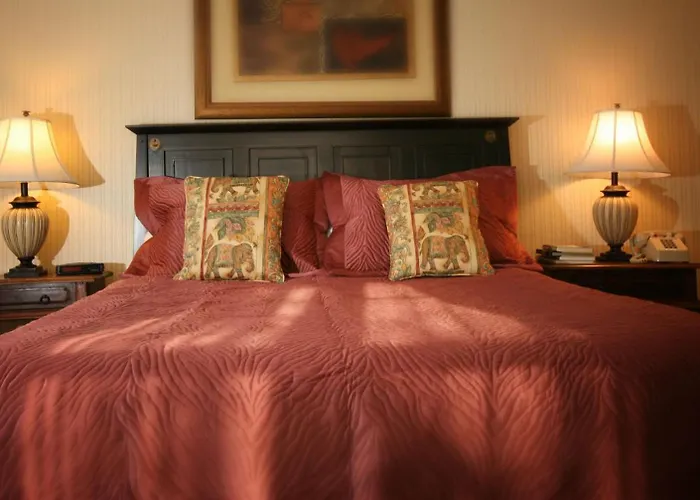 Lamb And Lion Inn