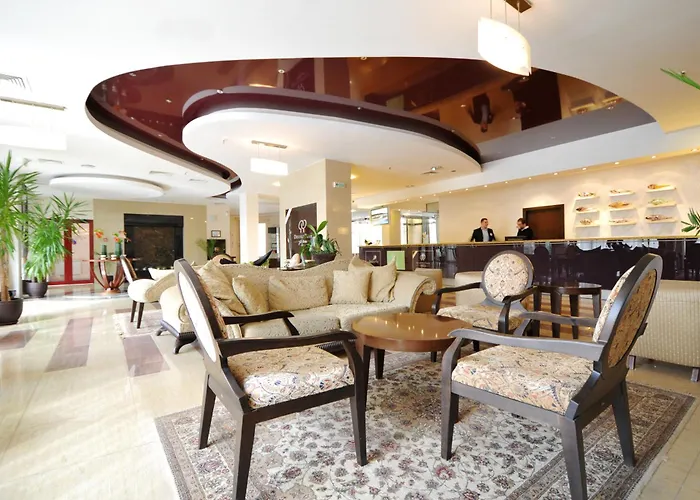 Apollo Spa Resort - All-Inclusive , Indoor & Outdoor Pools & Individual Ac In Every Room