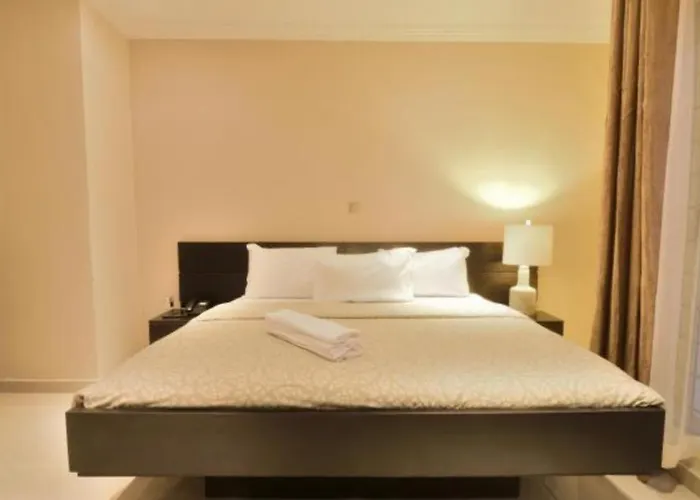 Villa Thirty Three