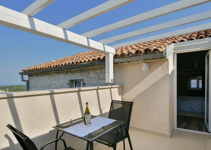 Apartments Borgo 8