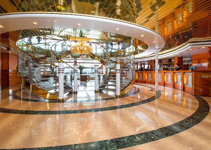 Sunborn London Yacht Hotel