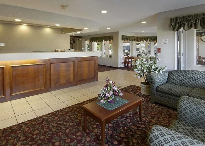 Baymont By Wyndham Dowagiac