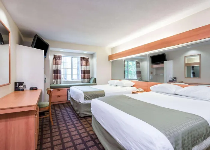Microtel Inn & Suites By Wyndham Uncasville Casino Area