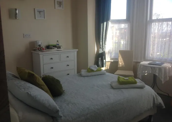Cleasewood Guest House