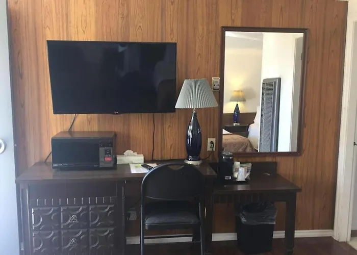 Robbie'S Motel