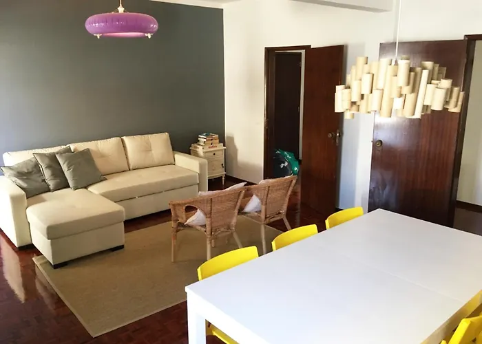 Lemon Tree Apartments