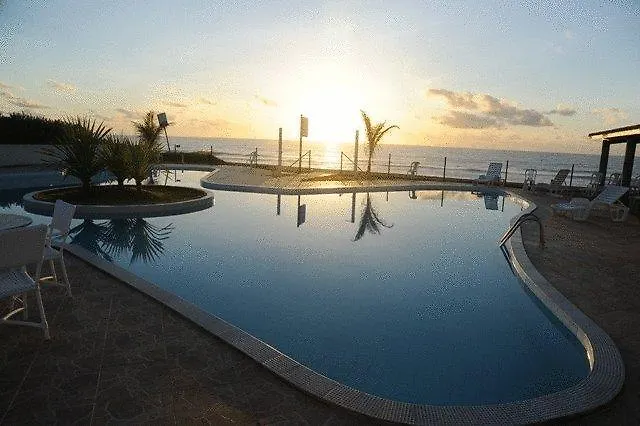 Hotel Arembepe Beach