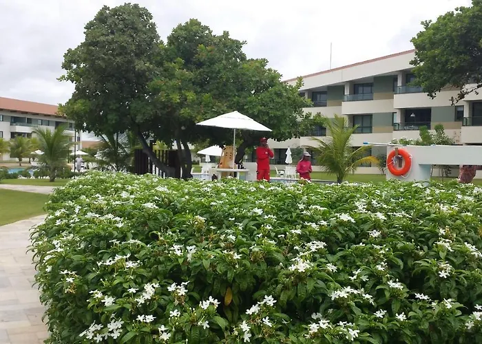 Carneiros Beach Resort