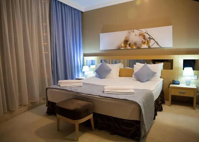 Alau Hotel