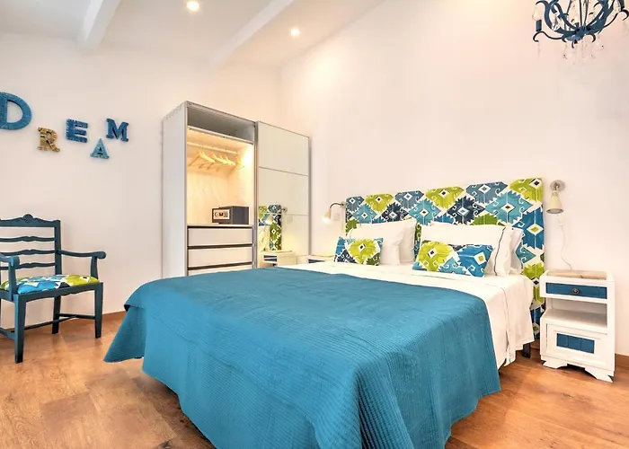 Blue Barqueta Studio