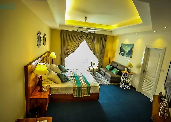 Hotel Clarion