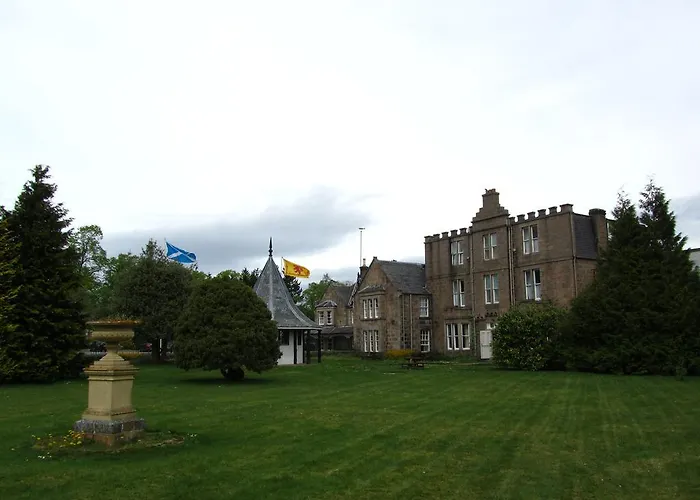 Huntly Arms Hotel