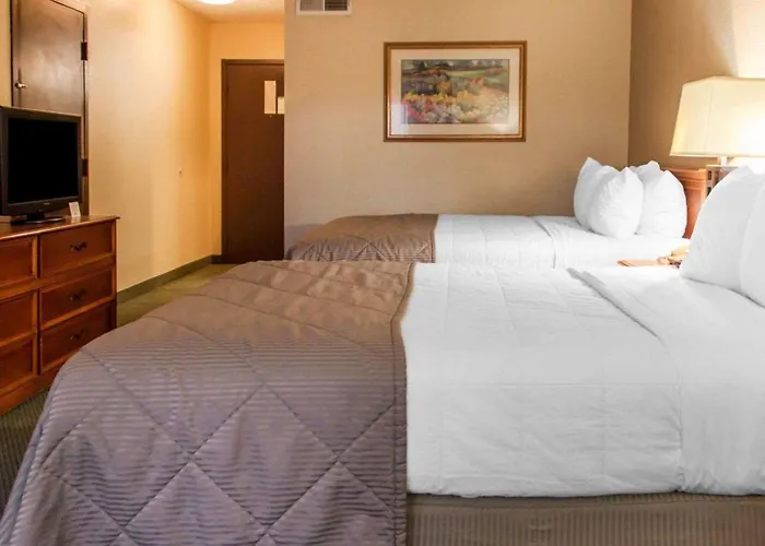 The Clarion Inn Elk City