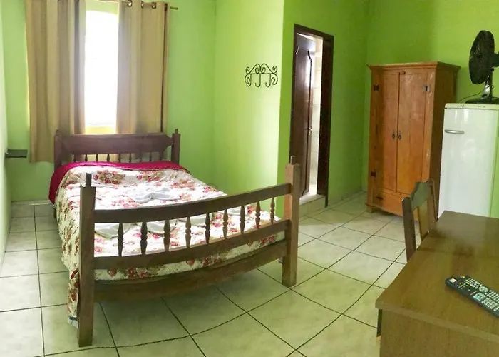 Hotel Cristo Rei 611