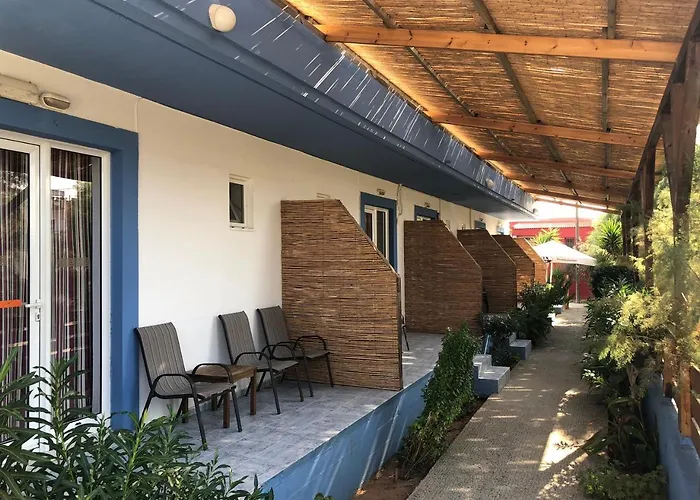Kedros Rooms