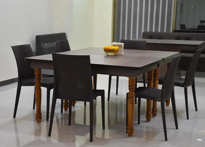 Hotel Shri Sharanam