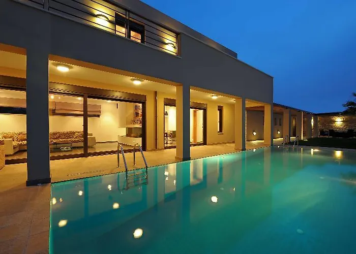 Rimondi Grand Villas