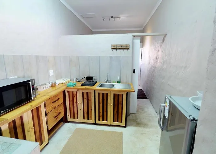 Swartberg Pass Cottages - Kobus Se Gat