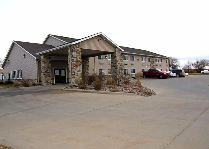 Rock Island Inn & Suites