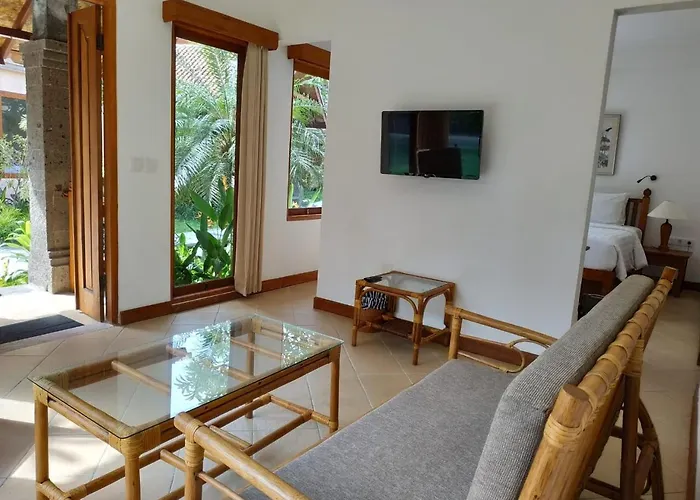 Puri Mesari Hotel