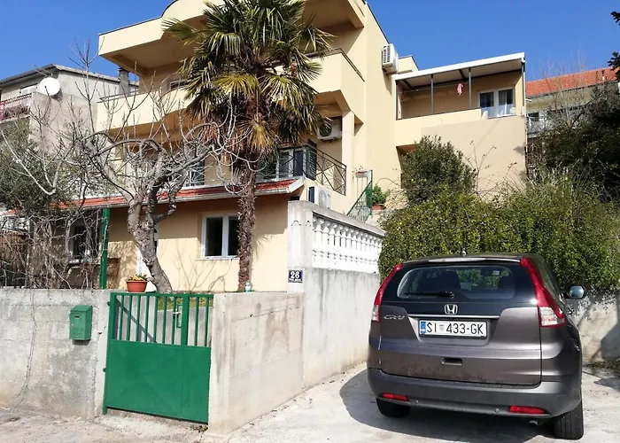 Apartment Maro
