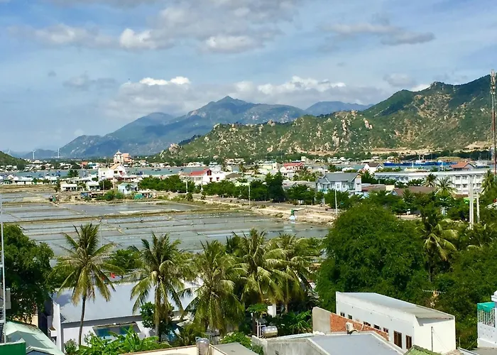 Huong Bien Hotel