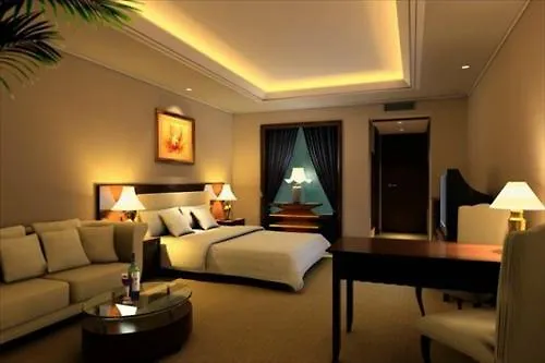 Oriental Hotel
