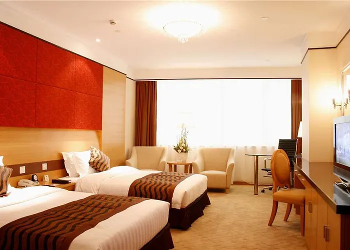 Days Hotel & Suites Jiaozuo