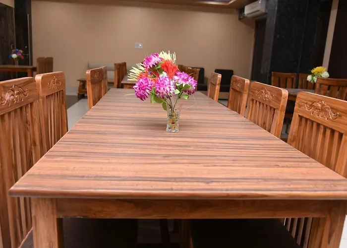 Hotel Mayank